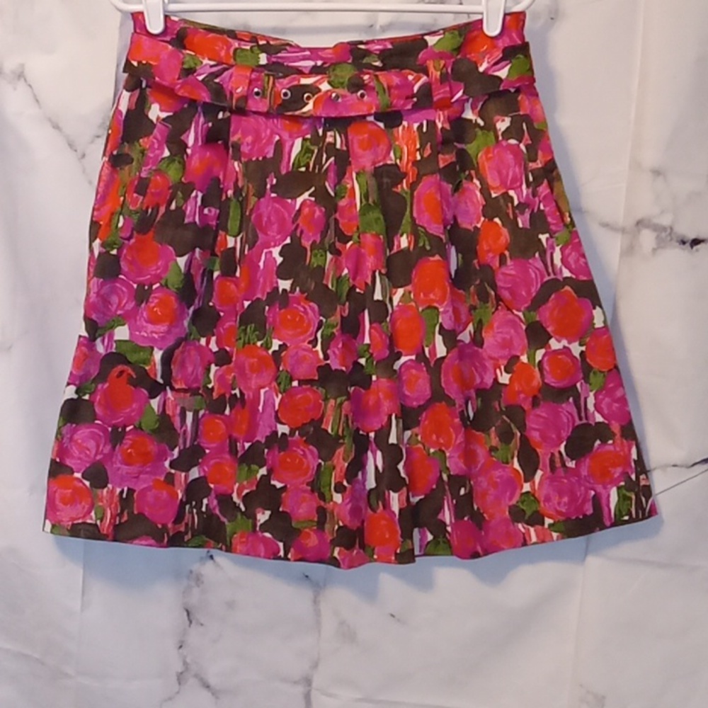 INC petite floral skirt 8P 🩷🩷🩷🩷